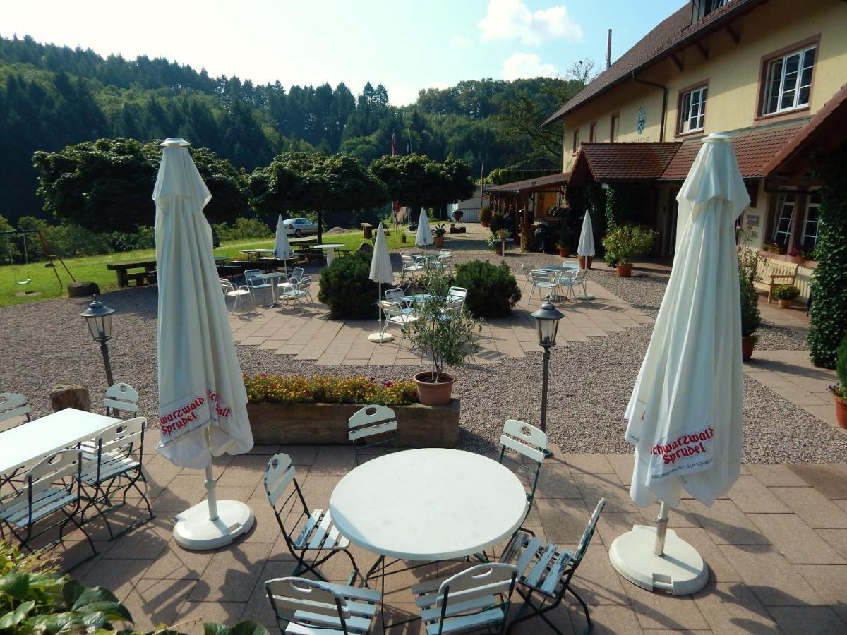 Wein Lodge Durbach - Gruppenhaus Weingut Neveu Екстериор снимка